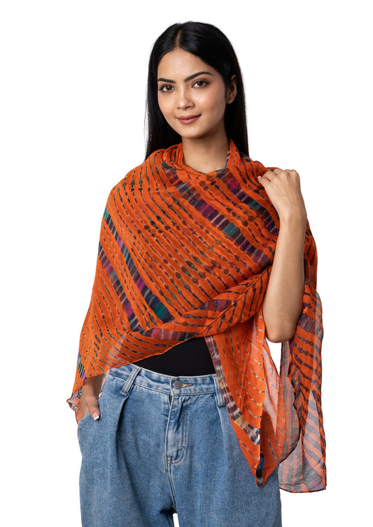 Sciarpa quadrata in Seta Chiffon con tintura manuale colore arancione