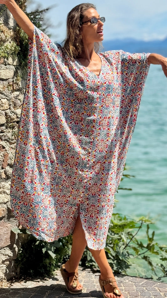 Caftano in Cotone Indiano Stampato a Mano, Block Print Floreale Rajasthan Multicolore