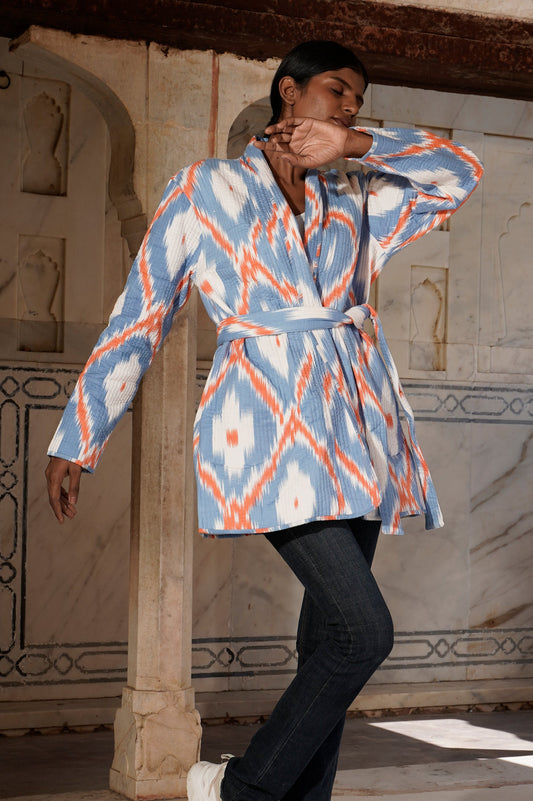 Giacca kimono di cotone da donna trapuntata con disegno ikat e colori pastello