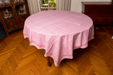 Hand-printed cotton tablecloth with geometric design 150x230cm