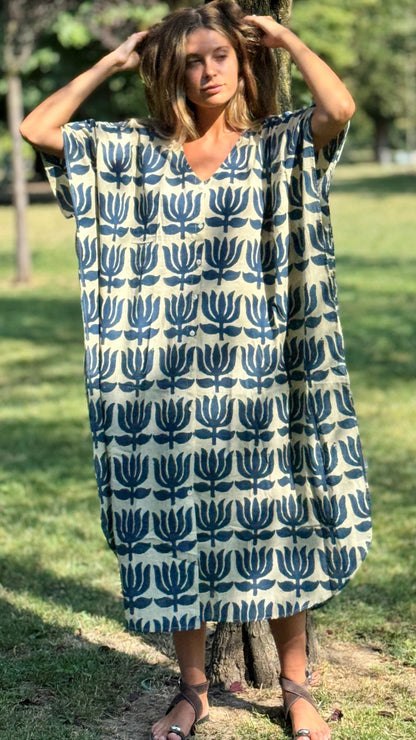 Caftano in Cotone Indiano Blu Indigo e Bianco – Stampa Block Print Artigianale