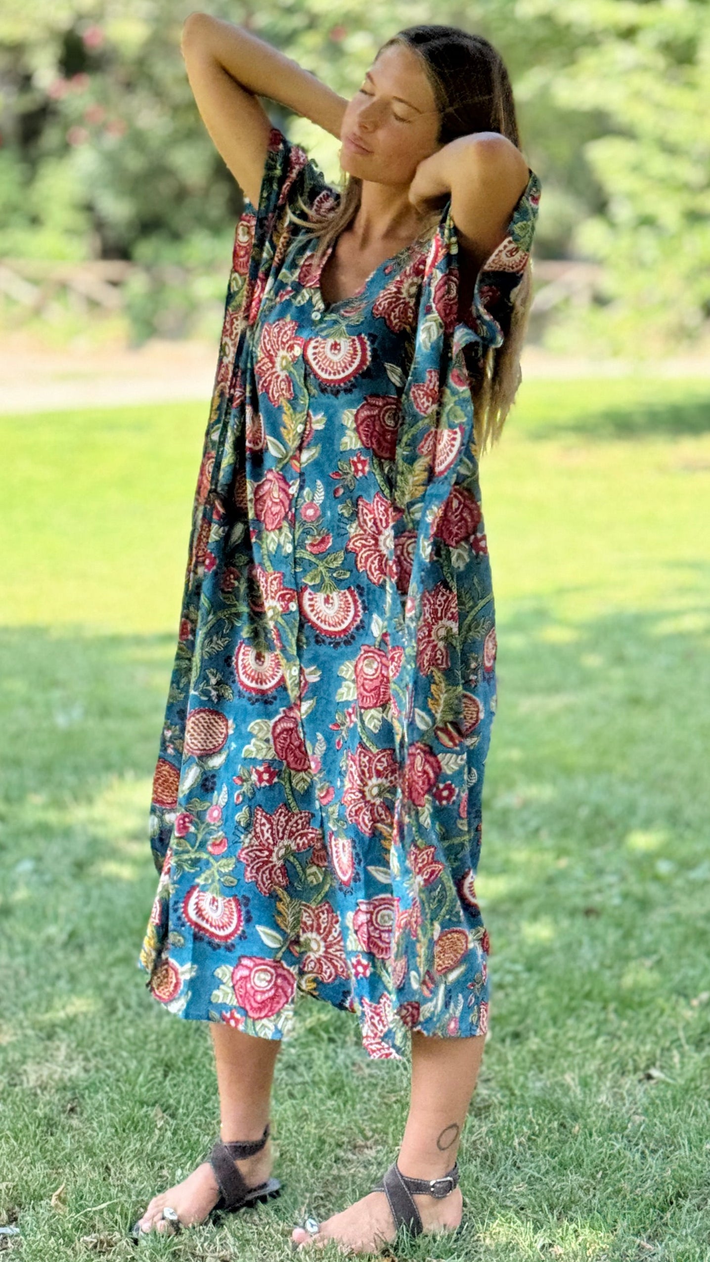 Caftano in Cotone Indiano Azzurro Rosa e Verde – Stampa Block Print Floreale Artigianale