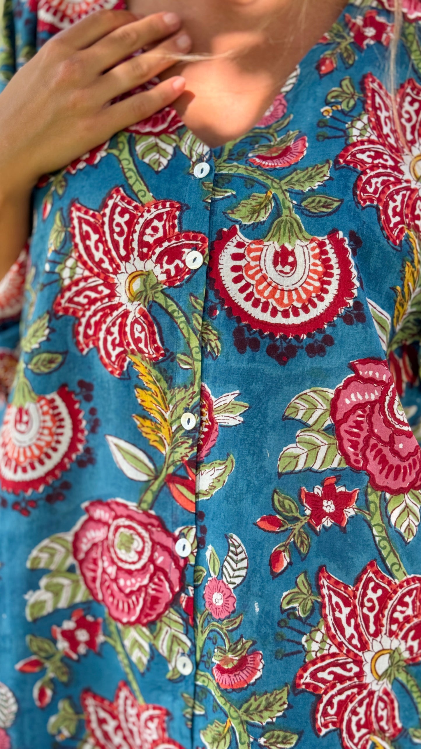 Caftano in Cotone Indiano Azzurro Rosa e Verde – Stampa Block Print Floreale Artigianale