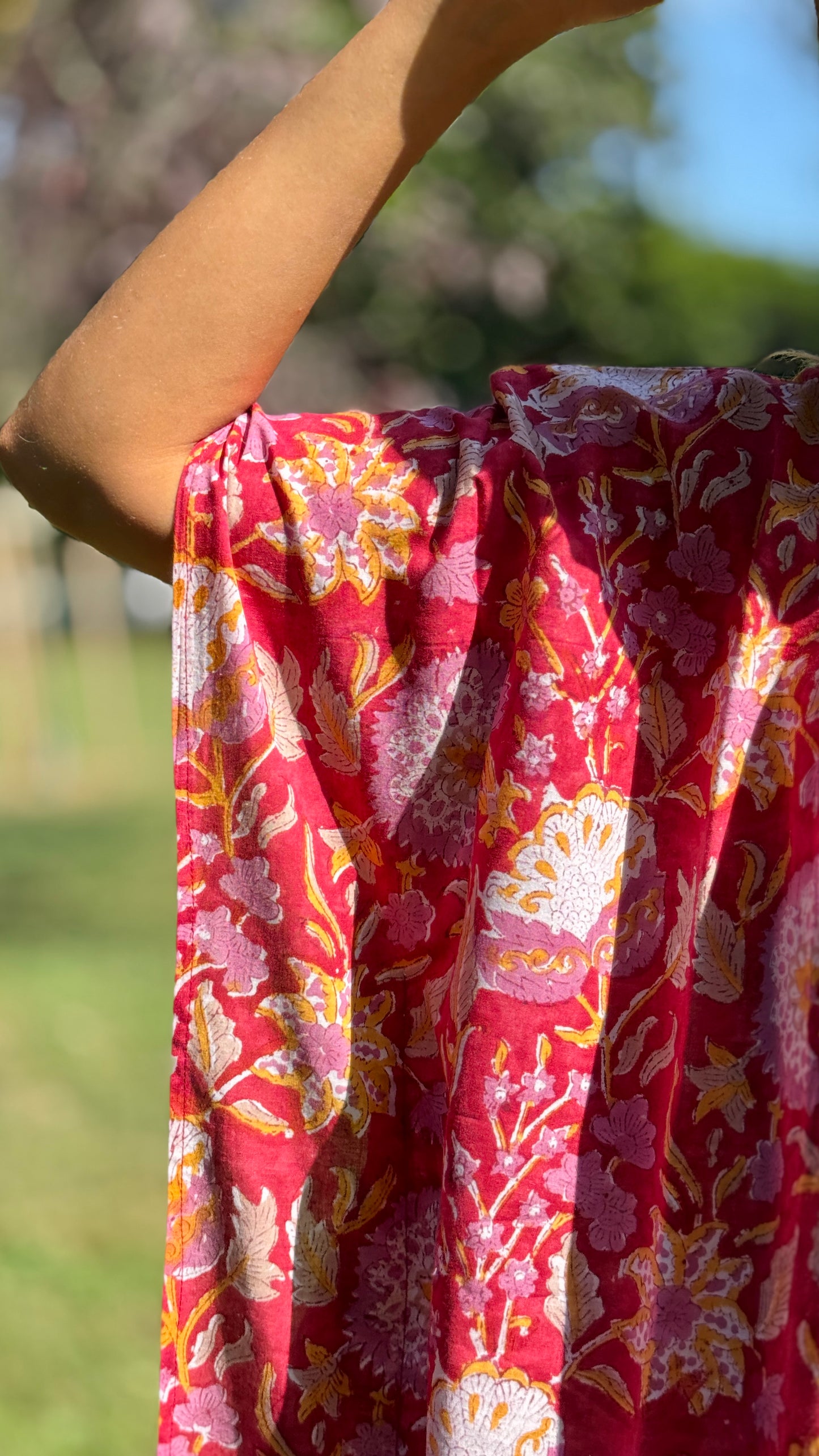 Caftano in Cotone Indiano Rosso Rosa Bianco e Arancio – Stampa Block Print Floreale Artigianale