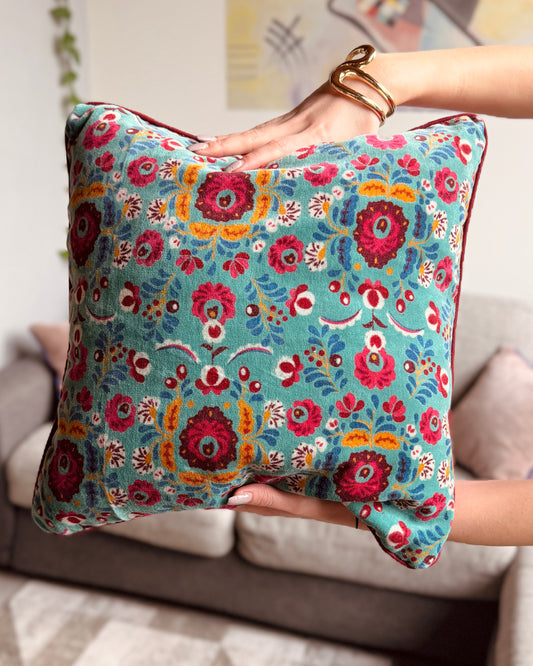 Set of 2 reversible velvet cushion covers 40x40cm (16x16 inches): teal floral screen print front and solid fuchsia pink back with burgundy piping.
