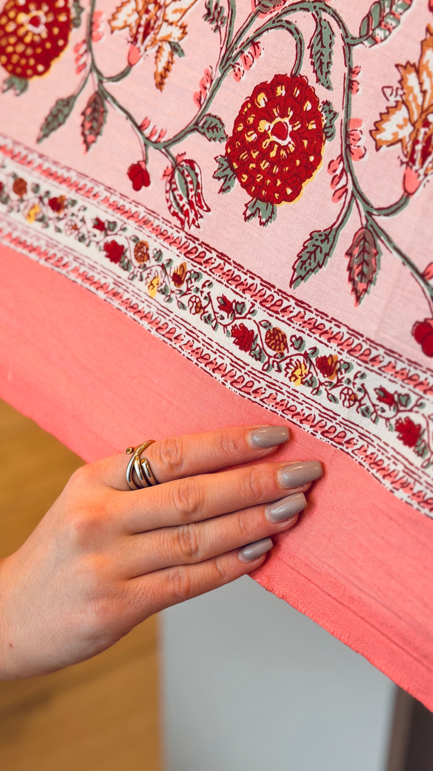 Hand-printed peach pink and coral block print cotton tablecloth 150x220cm (60x87 inches): romantic floral ramage pattern with solid peach border.
